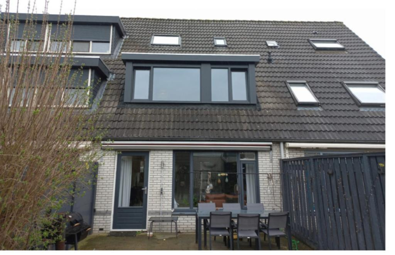Merel review photo 1